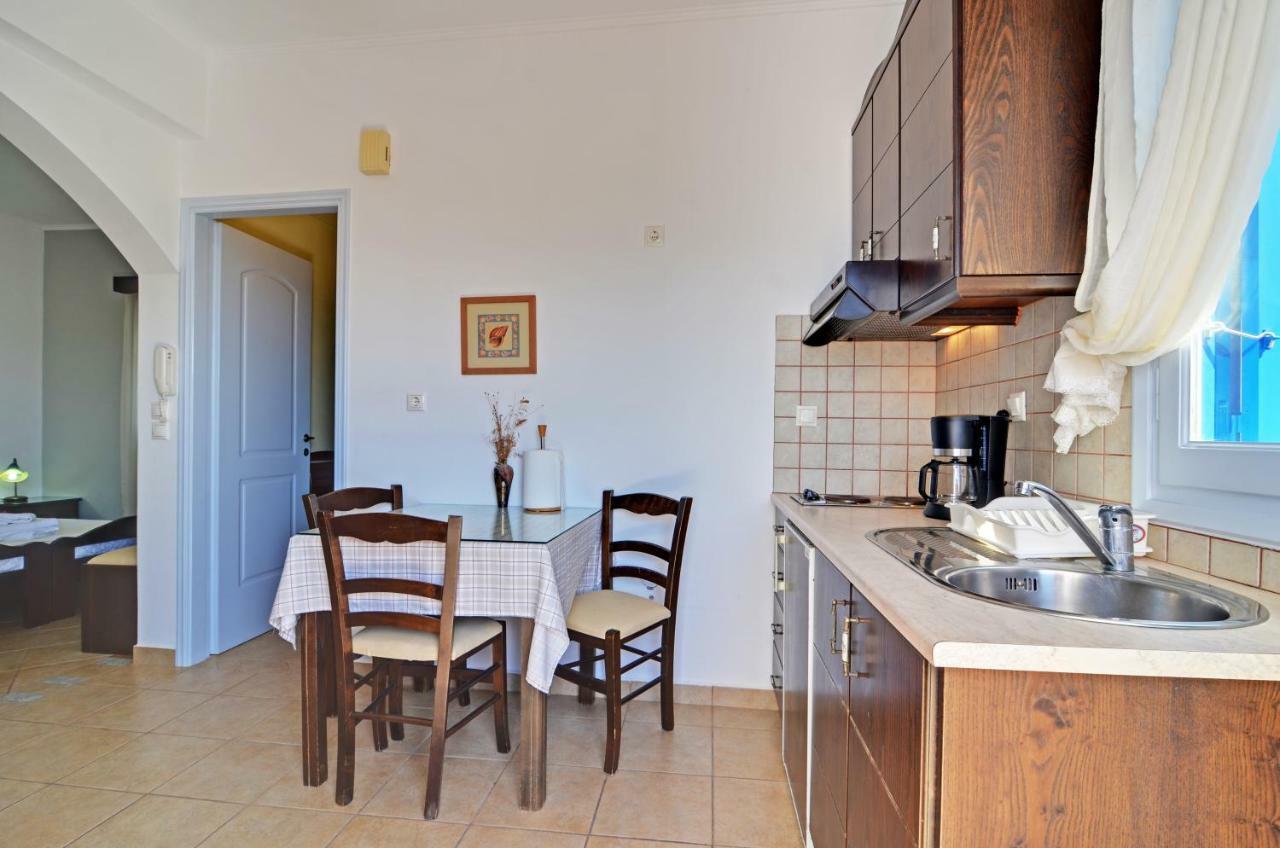 Nikos Sea View Apartments Adamantas  Exterior foto